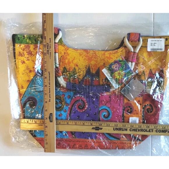 Laurel Burch NEW Scoop Tote Zipper Top FELINE TRIBE Artsy Cats Bright Happy Bag - Picture 8 of 12